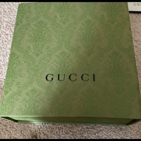 Willing to negotiate real buyers please OG price 520 I will trade for shoes to - Picture 5 of 5